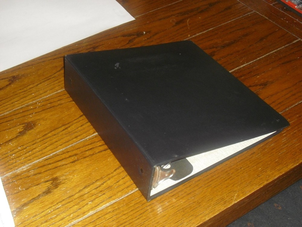 Vintage SPM Manufacturing Co. 2.5″ 3-Ring Binder, Black Textured Finish