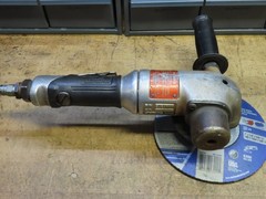 ***DAMAGED*** Dynabrade 50350 6000 RPM Pneumatic angle grinder sander polisher