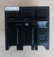 NEW SURPLUS Eaton Cutler Hammer BAB3030H 30A Circuit Breaker 3-Pole 240V AC