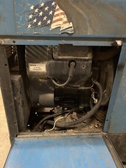 Miller Legend 302 CC/CV, DC Welder 5500 Watt Generator 5.5kw FOR PARTS WE SHIP