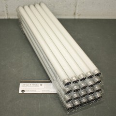 (20) GE 2ft Linear T8 LED Lamps 931356, G13 Medium Bi-Pin, 3500K, Glass Bulb