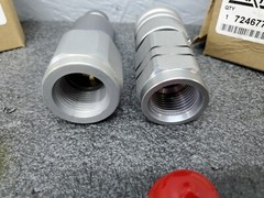 New Male & Female Flat Face Quick Coupler Set for Skid Steers 7246777 7246790 EF