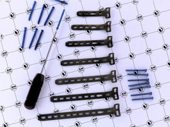 4.5/5.0mm Ṕroximal Ḿedial Tibià T Ṕlàtes 4-10Holes With LCP Screw 113Pcs Set Ti