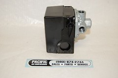 602657 THOMAS AIR-PAC FITS T617-HD SERIES PRESSURE SWITCH 4-PORT
