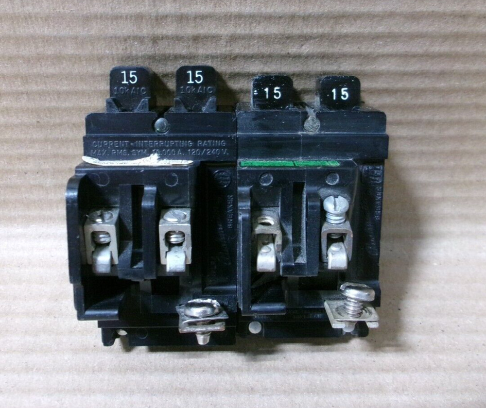 LOT OF 2 PUSHMATIC P1515 TWIN POLE 15 AMP 120V CIRCUIT BREAKER CLT NO TABS