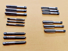 British Standard Whitworth 1/4″ To 1/2” 14 Pcs Tap And Die Set Kit In Wooden Box