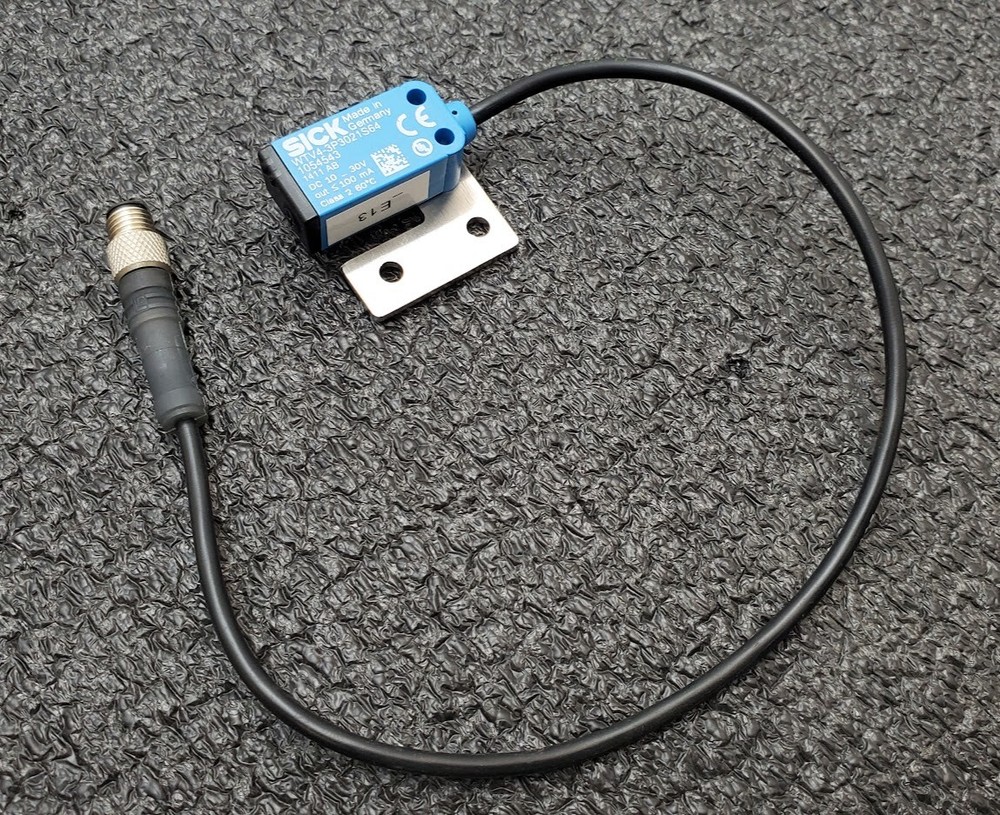 SICK WTV4-3P3021S64 Miniature Photoelectric Proximity Sensor 10 V DC … 30 V DC