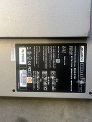 Advantech FPM-7181W-P3AE 18.5″ Industrial Touch Monitor 24VDC Cracked