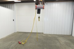 Kone Cranes 1/4 Ton Electric Chain Hoist 16′ Lift 16/5 FPM 2 Speed 460 Volt 3PH