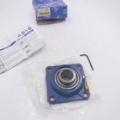 SKF FY1.1/4RM Flange Mount Ball Bearing Unit 4-Bolt 3-5/8″ C to C 1-1/4″ Bore