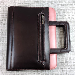Franklin Covey Day One Classic Zip Binder w/Handles 7 Rings 1″ Brown Pink
