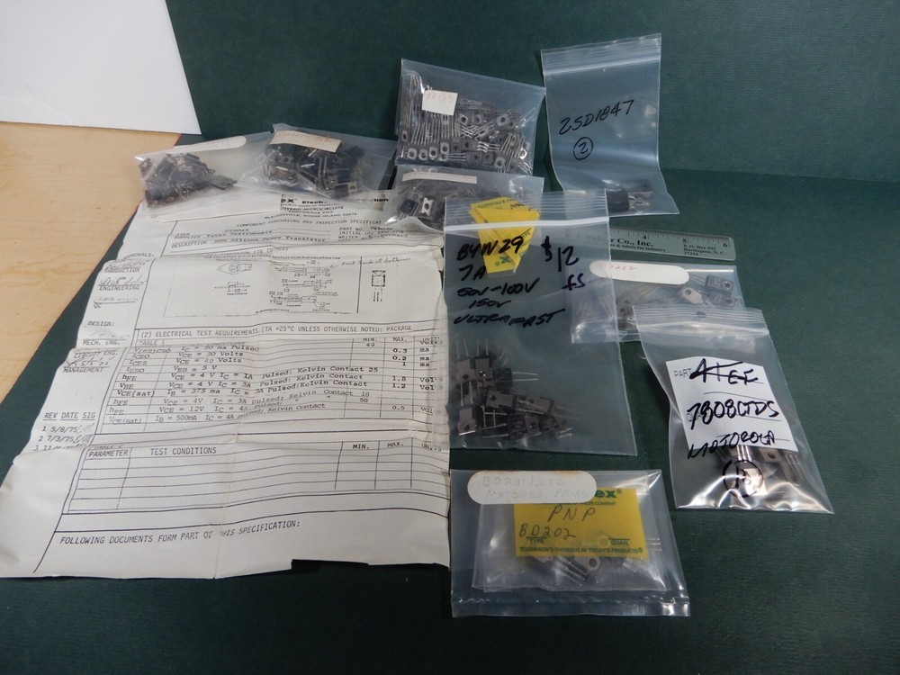 Amperex and Other TO-220 Transistors BD133 EP2045 BYW29 BD202 Large Lot