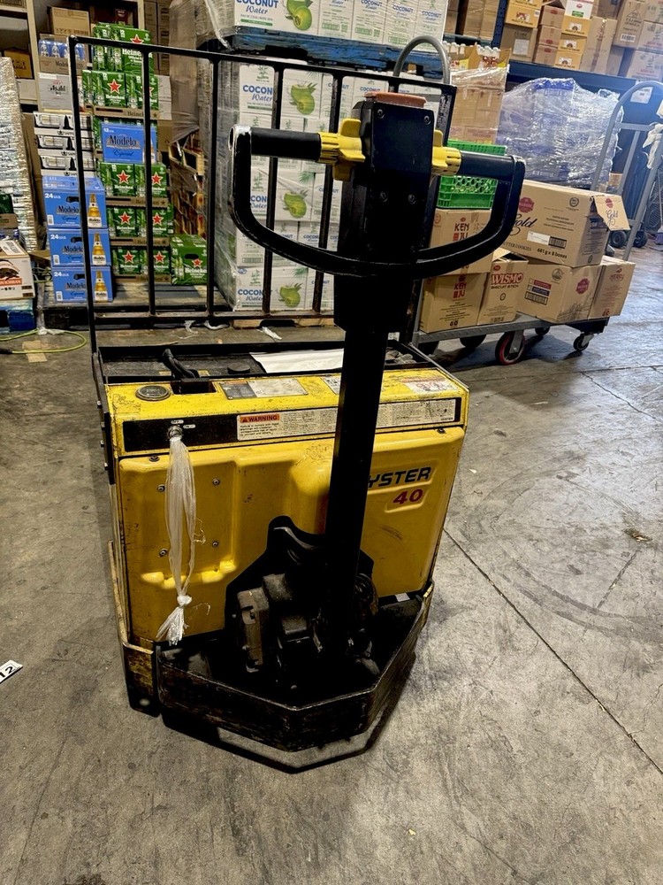 Hyster Walk-Behind Electric Pallet Jack/Pallet Truck 40 W40XT