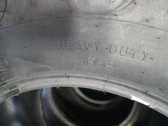 19.5L-24 TIRE R-4 NEW COSMETIC BLEM 12PLY TUBELESS 19524 19.5 24