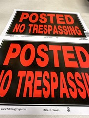 Hillman Group 841840 8 x 12 in. Red/Black Plastic No Trespassing Sign-2 Pack{50}