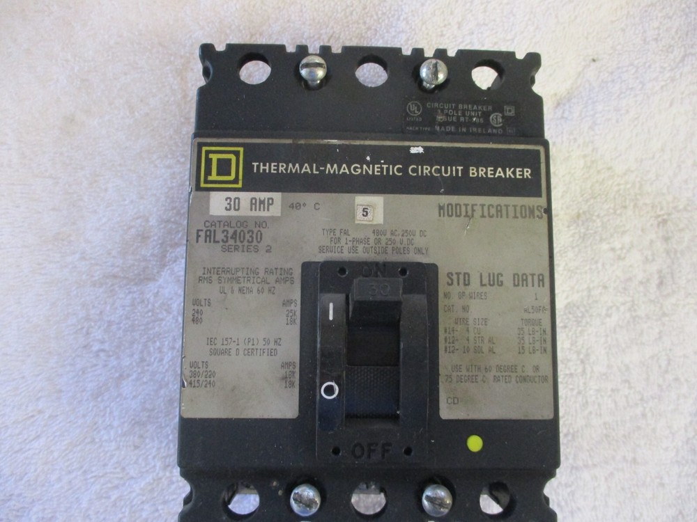 Square D Thermal Magnetic Circuit Breaker 30A 3 Pole FAL34030 Ser 2