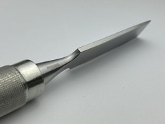 CODMAN 46-2004 Osteotome Straight Blade 19mm 3/4in Overall Length 11in