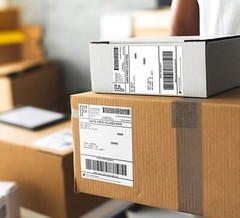 500-8000pc 4×6 UPS Certified Thermal Labels Fanfold for Zebra & Rollo Printers