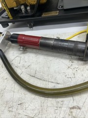 DTI 5000 Automatic Feed Screwdriver. Industrial Automatic Blow Feed Screw Gun.