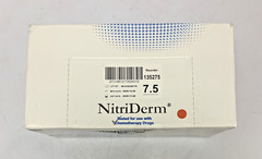 Innovative Healthcare Corp NitriDerm 135275 Nitrile Powder-Free Surgical Gloves