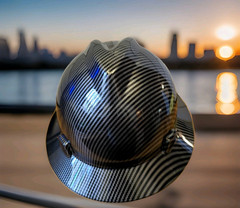 Darlingwell Full Brim Hard Hat w/ Fas-trac Sus.Type 1 Class C ANSI Z89.1 2014