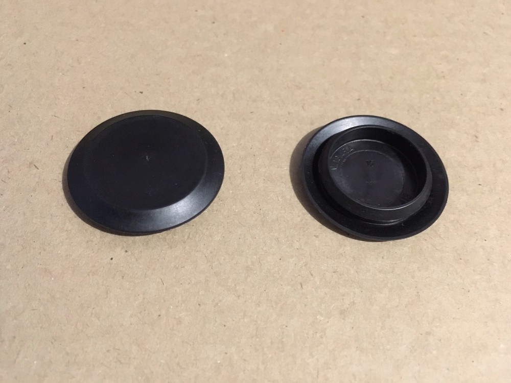 10 Pack 1″ 1 Inch Flush Mount Black Plastic Body and Sheet Metal Holes Plug 413
