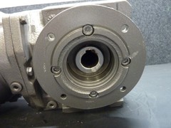 NORD GEAR BOX SK02040AFBH-90SP/4CUS TW 10.20:1 REDUCER w/ SK90SP/4 Motor (31386)
