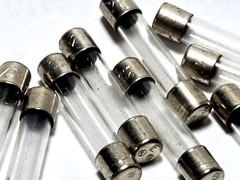 Lot of 31 Littelfuse 3AG 0.5A 250V 1/2 Amp Fast Acting 1/4″ x 1-1/4″ Glass Fuses