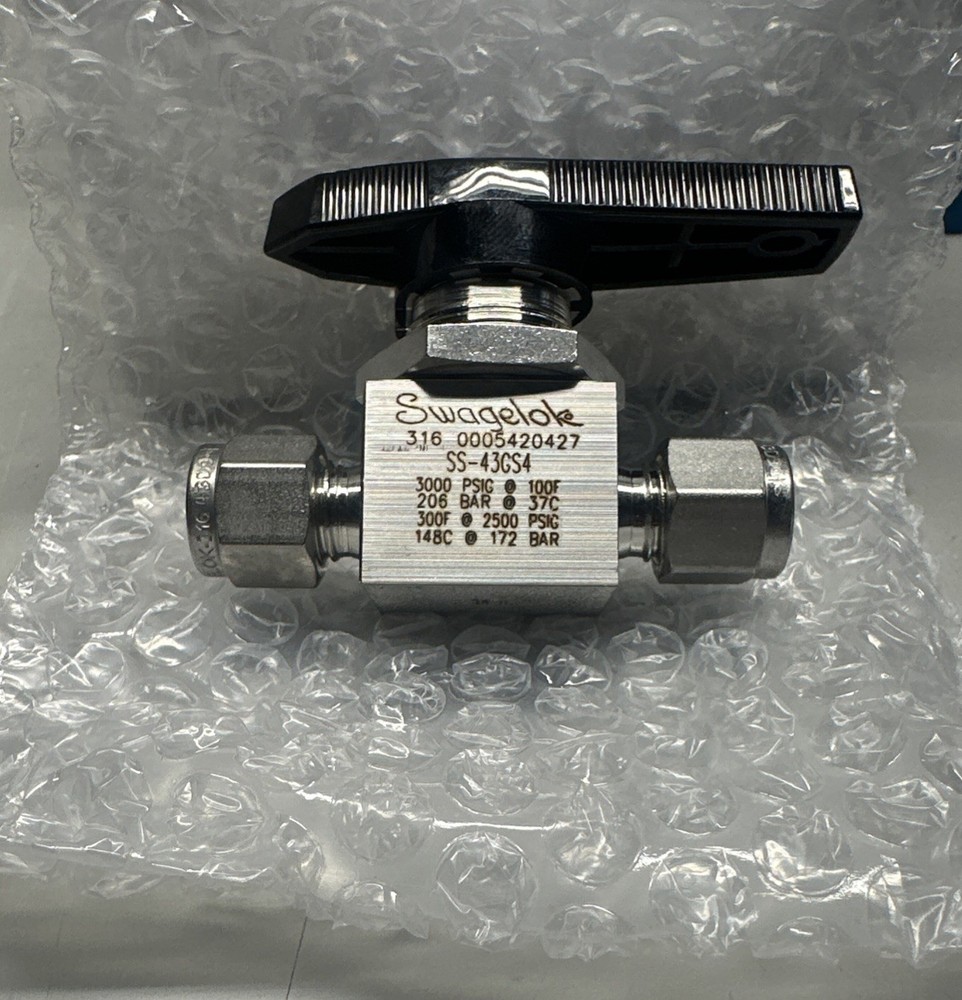 Swagelok SS-43GS4 Ball Valve 1/4” Tubing 3000 PSI Stainless Steel New