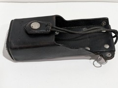 Motorola Universal Radio Holder Swivel Back Belt Loop Black Leather Radio Pouch