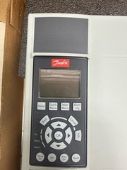 New Danfoss 132H6104 AQUA Drive VLT, 20HP Variable Frequency Drive, 3PH 480V VDF