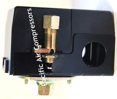 CW207550AV , CW2075-30 PRESSURE SWITCH UNLOADER & ON/OFF 69MB7LY 95-125 PSI