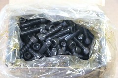 Unbrako 5/16″-18 X 1 1/4″ Socket Head Cap Screws #104088, 100 Pieces