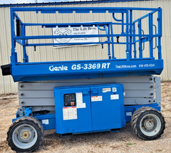 GENIE GS-3369RT 4 WHEEL DRIVE DIESEL POWERED SCISSOR LIFT ROUGH TERRAIN SCISSOR