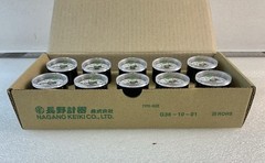 (LOT OF 10) BRAND NEW! SMC PNEUMATIC PRESSURE GAUGE P/N: G36-10-01 (10 PC PACK)