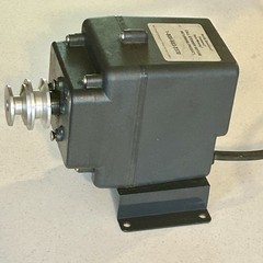 Stenner 45M5 High-Torque Gear Motor 120V | W/ Drive Pulley – Industrial