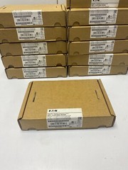 Eaton PowerXL VFD DE1- 122D3NN-N20N 240V 2.3A 0.37kw / 0.5HP NEW