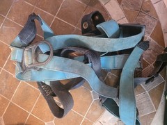 Ironwear HALO Fall Protection Safety Harness Size S MPN 10901 Exp 02/2027