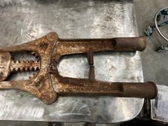 Cattle Dehorner Cast Iron A.C. BROSIUS Cochranville PA 1892 Tool Clipper