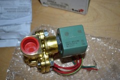 New Asco ~ 8210G003 ~ 48VDC Solenoid Valve 5-125PSI 3/4″ Pipe 11.6W ~ (8210D3)