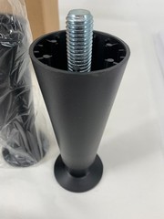 Scotsman 02-3267-01 KLP7 6″ Black Enamel Ice Machine Legs Kit Set of 4