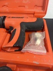 Ramset Cobra+ 0.27 Caliber Semi-Automatic Powder-Actuated Tool W/LOADS !!