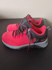 Thorogood 509-5100 Women’s Work Shoes Red ASTM F2413-18 EH IC Size 7.5 W