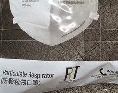 3M KN95 Respirator Face Mask White (9501) 50 Pack Construction Safety ( Expired)