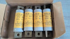 ECONOMY FUSE DIVISION RF 200 TYPE RF FUSE 200 AMPS 600 VOLTS or less USA!