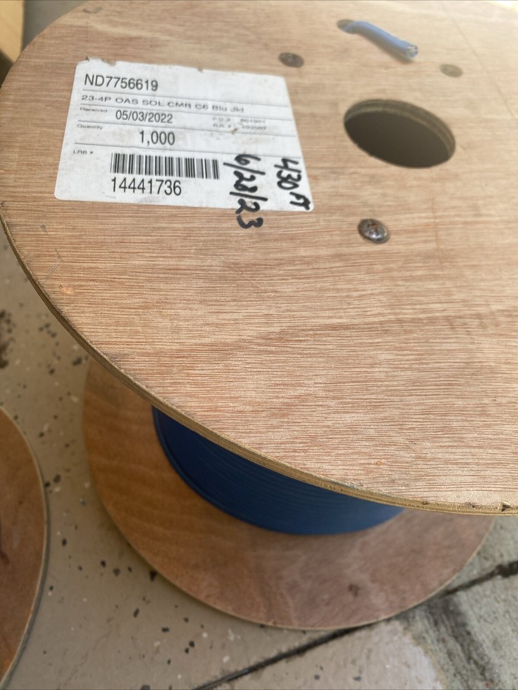 New Windy City Wire 23-4P OAS SOL CMP C6 Blue JKT Apprx 400ft