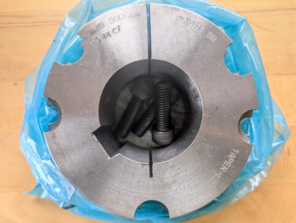Dodge 3525 x 60mm Taper-Lock Bushing KW 100027 with Bolts -NIB