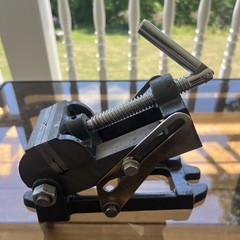 Tilting Machinist Drill Press Milling Machine Vise Looks To Be Unused