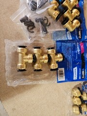 Mixed Lot of AquaLock Watts Push-To-Connect 20pcs Total SEE PICS NEW 1/2″ CTS