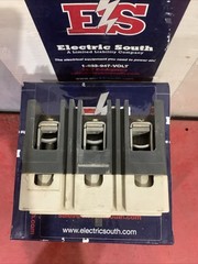 Eaton Circuit Breaker HFD3030 30 Amp 600 Volt 3 Pole
